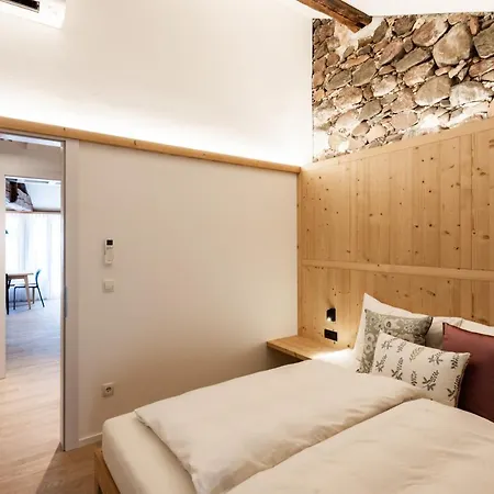 Weingut Schmid Oberrautner Apartment Bolzano